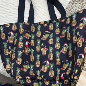 Vera Bradley Tropical Pineapple Tote - Navy